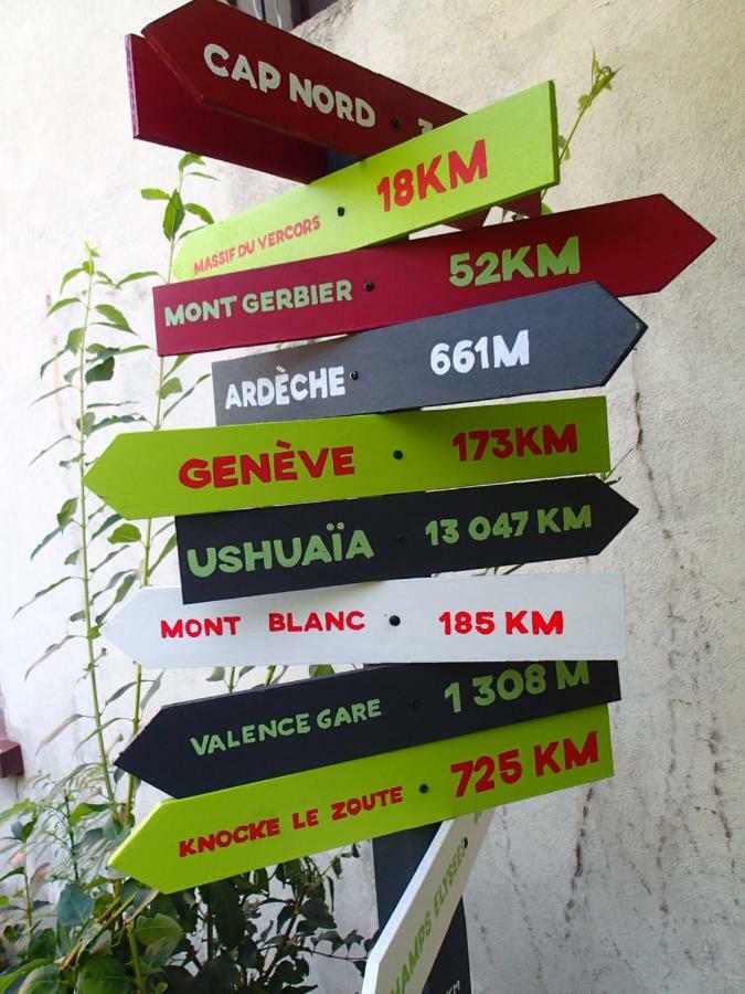 Velo Gite Valence 瓦朗斯 外观 照片